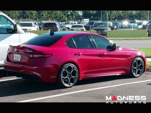Alfa Romeo Giulia Trunk Spoiler - Carbon Fiber - QV Style - Feroce Carbon  Alfa Romeo Giulia Trunk Spoiler - Carbon Fiber - QV Style - Feroce Carbon