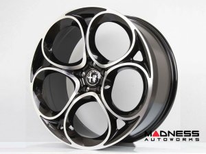 Alfa Romeo Custom Wheels - set of 4 - 20" - Alfa Romeo - Black Diamond Finish