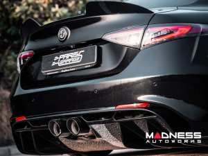 Alfa Romeo Giulia Rear Spoiler - GTA - Paris 5 Garage - Carbon Fiber 