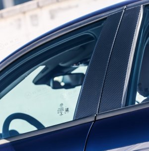 Alfa Romeo Giulia Exterior Door Pillars - Carbon Fiber