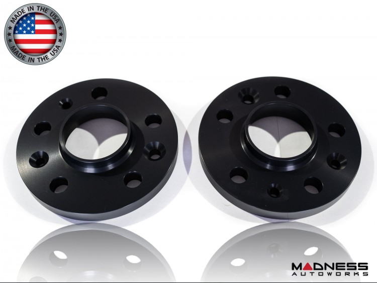 Alfa Romeo Giulia Wheel Spacers - MADNESS - 15mm - set of 2 w/ extended bolts
