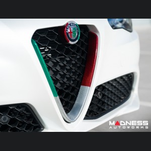 Alfa Romeo Giulia Front V Shield Grill Frame - Carbon Fiber - Italian Theme - Feroce Carbon