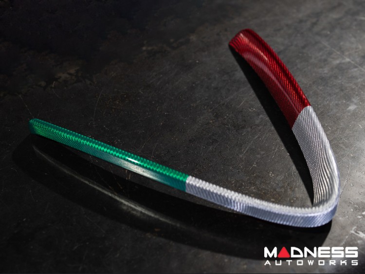 Alfa Romeo Giulia Front V Shield Grill Frame - Carbon Fiber - Italian Theme - Feroce Carbon
