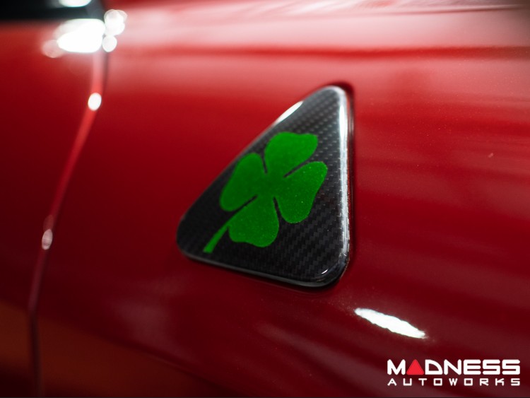  Alfa Romeo Stelvio Quadrifoglio (QV) Fender Badge Cover Set - Carbon Fiber - Green Clover
