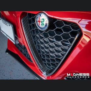 Alfa Romeo Giulia Front Spoiler - Carbon Fiber - Italia Style - Stile Italia - Base Model - V1 - One Piece Design 