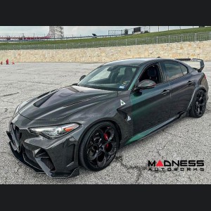 Alfa Romeo Giulia GTAm Style Front Bumper Essential Kit - Carbon Fiber - With Parking Sensors