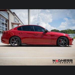 Alfa Romeo Giulia Coilover Kit - MADNESS by V-MAXX