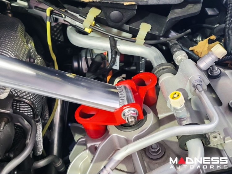 Alfa Romeo Stelvio Front Strut Brace