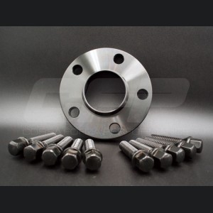 Alfa Romeo Giulia Wheel Spacers - CFP - 17mm - Black - set of 2 w/ extended bolts