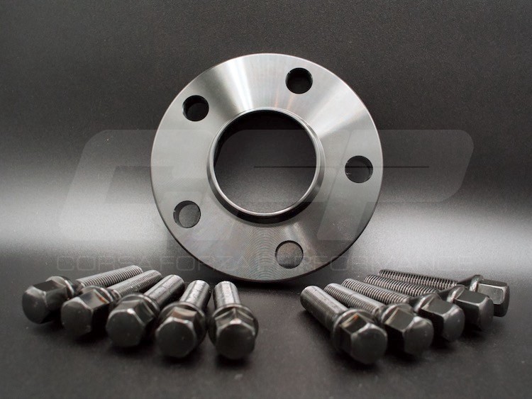 Alfa Romeo Stelvio Wheel Spacers - CFP - 20mm - Black - set of 2 w/ extended bolts