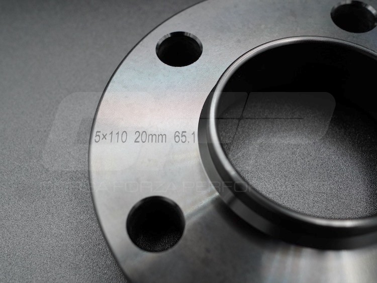 Alfa Romeo Stelvio Wheel Spacers - CFP - 20mm - Black - set of 2 w/ extended bolts